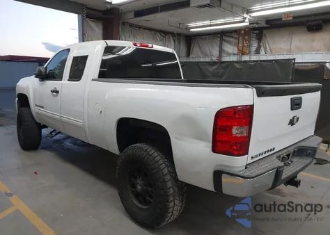 2011 Chevrolet Silverado 1500 Lt z USA, uszkodzony, nr VIN 1GCRCSE06BZ368894